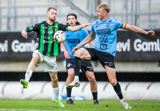 GAIS Daniel Sterner och Landskronas Viktor Wihlstrand