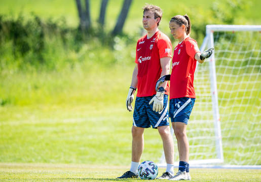 Roger Eskeland, goalkeeping coach and Cecilie Hauståker