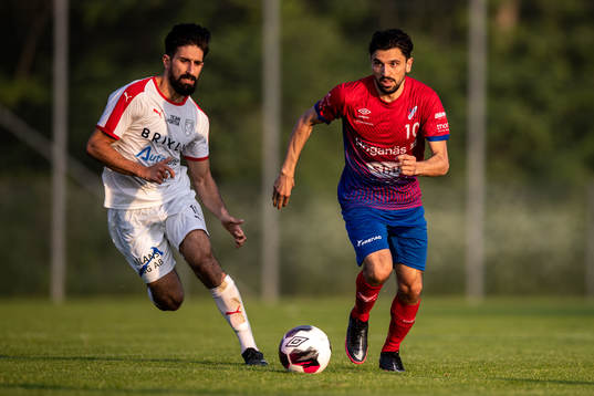 Assyriskas Victor Kalasho och Höganäs Radwan Shaker