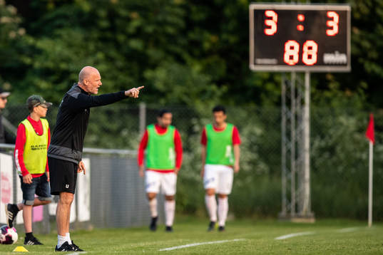 Assyriskas assisterande tränare Lars Jakobsson