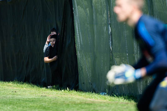 Bläddra bland fler bilder av UEFA Euro 2020, day -2, Sweden, training