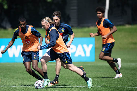 Alexander Isak, Emil Forsberg and Gustav Svensson of the