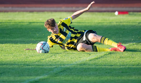 IFK Hässleholms Carl Lundahl Persson  Max Nilsson i