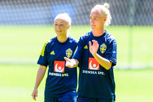Hanna Bennison and Caroline Seger