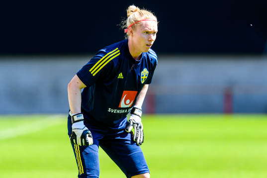 Goalkeeper Hedvig Lindahl