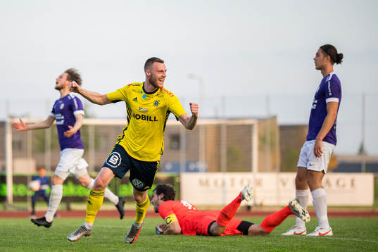 Ängelholms Anton Kinnander jublar