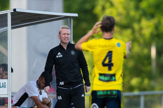 Ängelholms assisterande tränare Mattias Adelstam