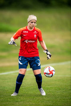 Goalkeeper Guro Pettersen of the Norwegian women’s