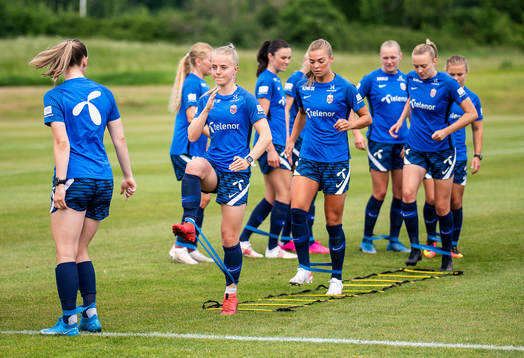 Emilie Marie Aanes Woldvik and Malin Skulstad Sunde of the