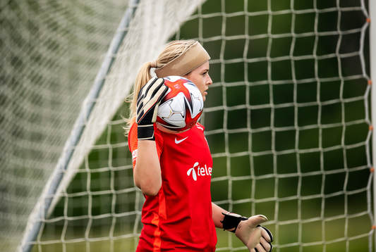 Goalkeeper Guro Pettersen of the Norwegian women’s