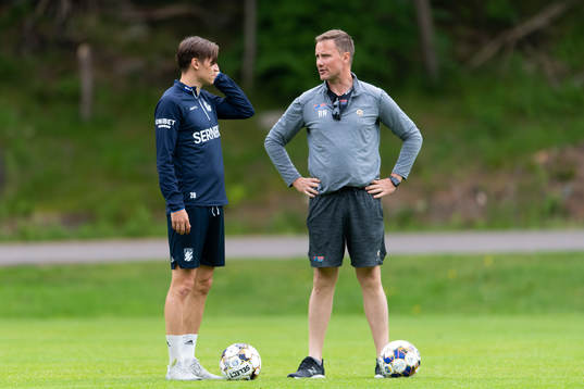 IFK Göteborgs Simon Thern och Frölundas tränare Roger
