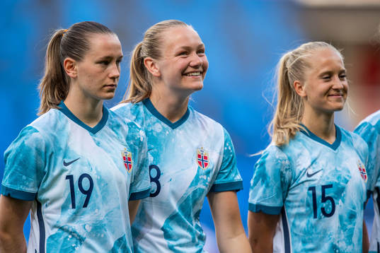 Elisabeth Terland, Frida Maanum and Amalie Vevle Eikeland