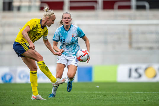 Caroline Seger of Sweden and Frida Maanum of Norway