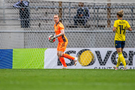 Goalkeeper Hedvig Lindahl of Sweden