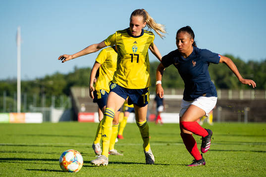 Sveriges Ellen Wangerheim och Frankrikes Selma Bacha