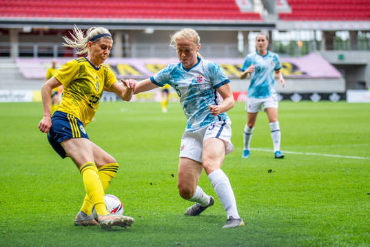 Olivia Schough of Sweden and Julie Blakstad of Norway