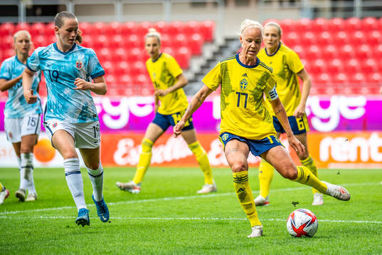 Caroline Seger of Sweden and Elisabeth Terland of Norway