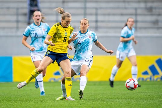 Magdalena Eriksson of Sweden and Lisa Fjeldstad Naalsund of