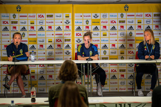 Magdalena Eriksson, Nathalie Björn and Hanna Bennison of