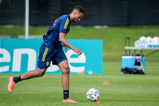 Isaac Kiese Thelin of the Swedish national football team's