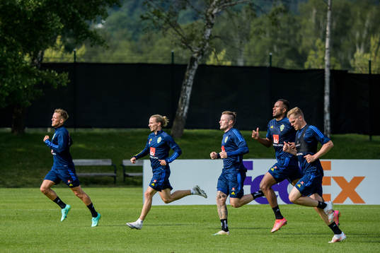 Jesper Karlsson, Niclas Hult, Mattias Johansson, Isaac