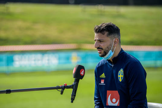 Poya Asbaghi, temporary coach of the Swedish national