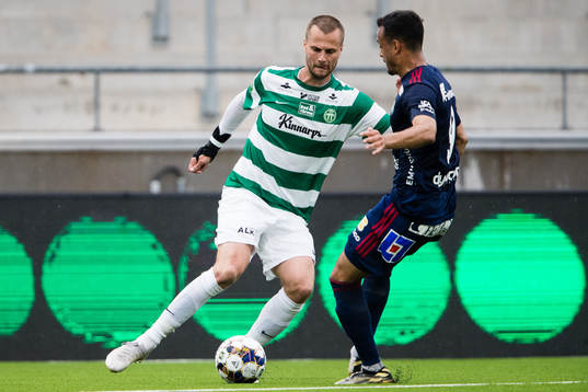 Västerås Jonas Hellgren och Östers Marc Rochester