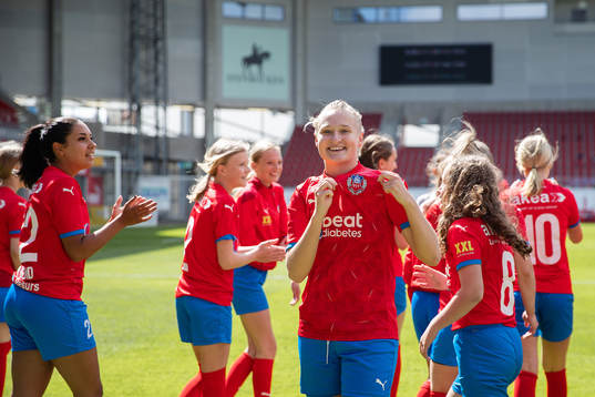Helsingborgs Maya Waltersson jublar