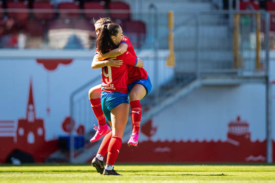 Helsingborgs Isabel Aguilar jublar
