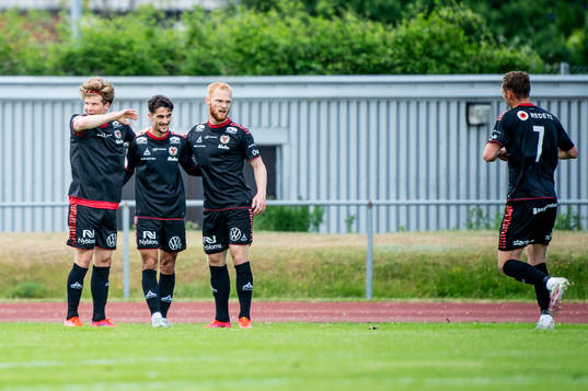 Kalmars Noah Shamoun gör 0-1 och jublar