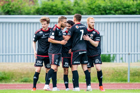 Kalmars Noah Shamoun gör 0-1 och jublar