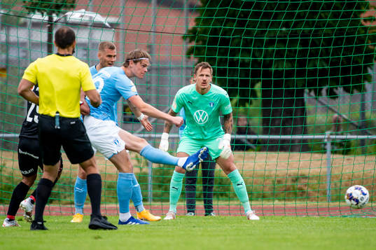 Malmö FFs målvakt Johan Dahlin
