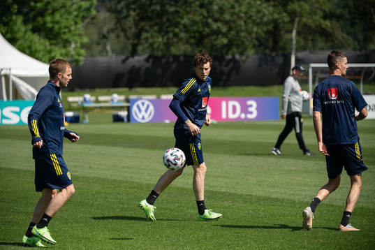 Sebastian Larsson, Victor Nilsson Lindelöf  and Mikael