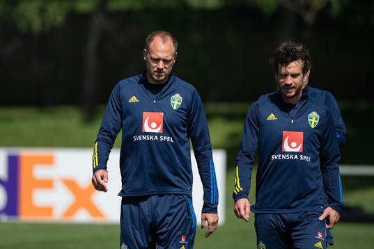 Andreas Granqvist  and Gustav Svensson of the Swedish