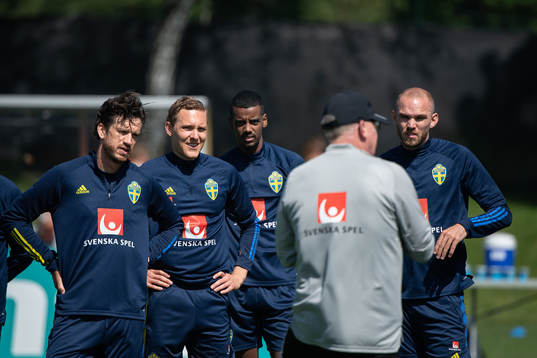 Gustav Svensson, Ludwig Augustinsson, Alexander Isak and