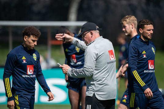 Jordan Larsson, Marcus Berg and Janne Andersson, head coach