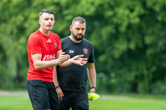 Besas Tränare Nezir Mehmeti