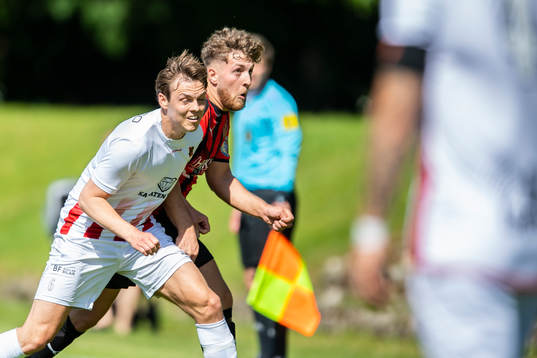 Åkarps Rasmus Svensson och Besas Edonis Kurbogaj