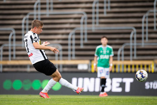 Landskronas Oscar Petersson gör 1-0