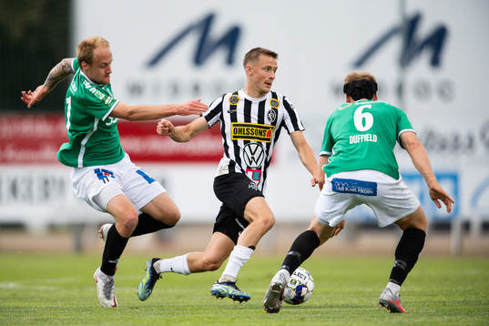 Landskronas Melker Heier mot Brages Anton Lundin och Bjarni