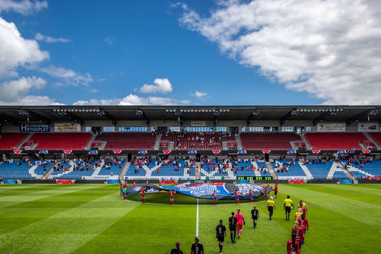 Spelarna gör entré på Olympia