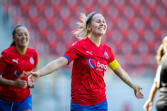 Helsingborgs Josefine Wiksell jublar