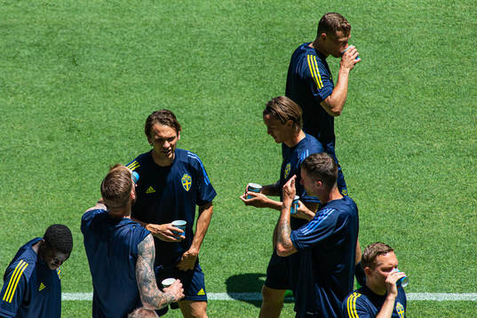 Albin Ekdal, Kristoffer Olsson, Mikael Lustig and Viktor