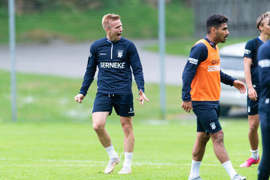 IFK Göteborgs Oscar Wendt reagerar