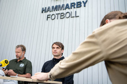 Jesper Jansson, sportchef, och Milos Milojevic, tränare