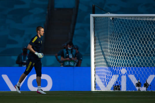 goalkeeper Karl-Johan Johnsson