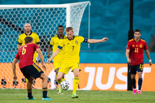 Sebastian Larsson of Sweden