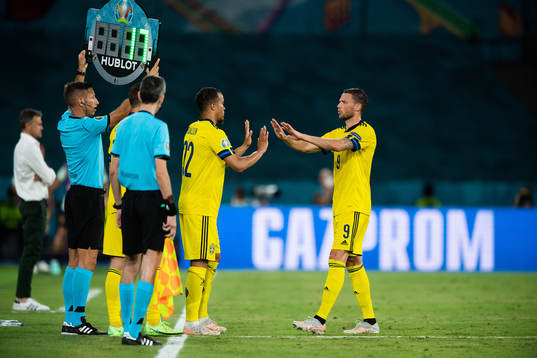 Robin Quaison  is substituted in for Marcus Berg of Sweden