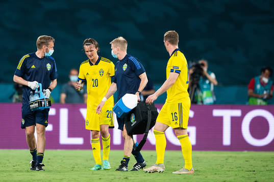 Kristoffer Olsson of Sweden in pain