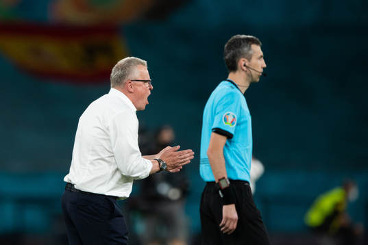 head coach Janne Andersson of Sweden